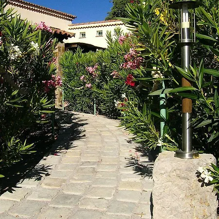 Mas Aurelia Bed & Breakfast